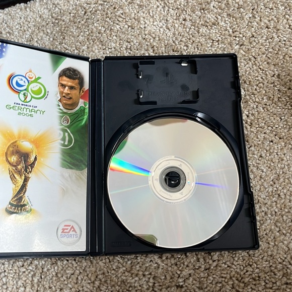 Ps2 game bundle - Picture 3 of 4